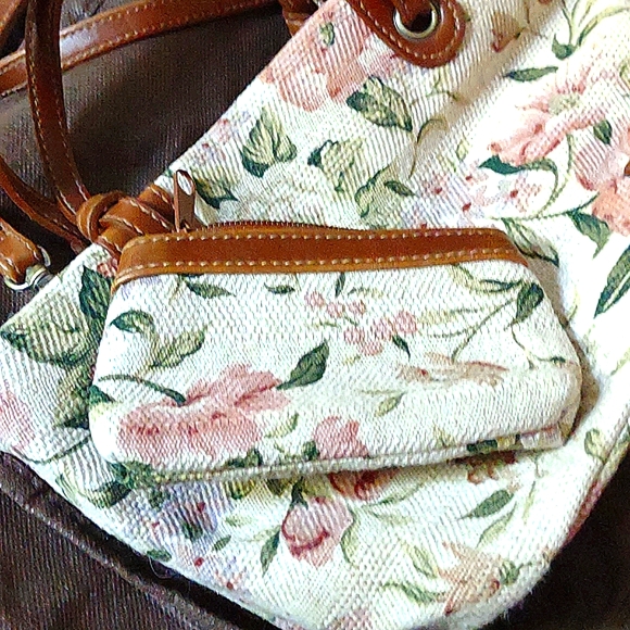 💖Rosetti hand bag with/shoulder straps. Also coin purse Retired Floral Pattern - Picture 4 of 10